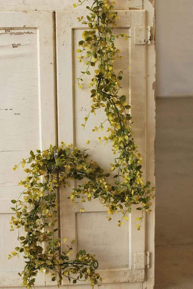 Bog Pimpernel Garland